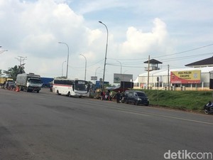 Mengecek Jalur Mudik: Pospol Cikopo Sambut Pemudik yang Memilih Jalur Pantura