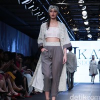 IKAT Indonesia by Didiet Maulana Plaza Indonesia Fashion Week 2016 at Plaza Indonesia. Thamrin. Jakarta. [Foto: Mohamamd Abduh/Wolipop]