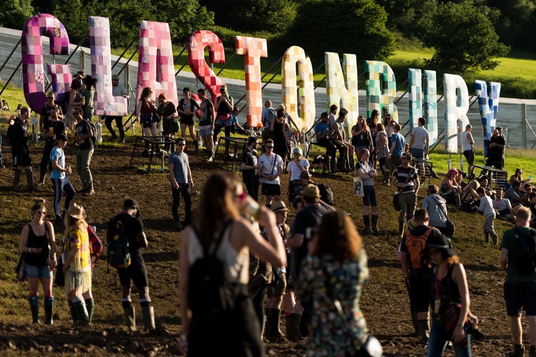 Rayakan 50 Tahun, Perjalanan Festival Glastonbury akan Dibukukan Rayakan 50 Tahun, Perjalanan Festival Glastonbury akan Dibukukan