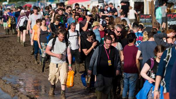 Keseruan Glastonbury Festival 2016 Keseruan Glastonbury Festival 2016