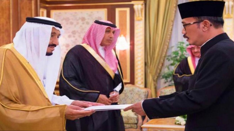 Tutup Pantai hingga Hotel Mewah, Ini Catatan Lawatan Raja Saudi Tutup Pantai hingga Hotel Mewah, Ini Catatan Lawatan Raja Saudi
