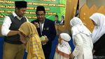 Muhamad Idrus Wakafkan Alquran ke LSM MI