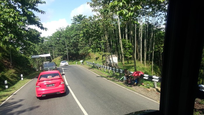 Jalan ke Yogya Setelah Purwokerto Menyempit, Pengendara Diminta Waspada
