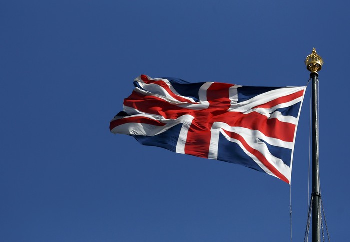 The union flag flies over the Houses of Parliament in Westminster, in central London, Britain June 24, 2016.     REUTERS/Phil Noble