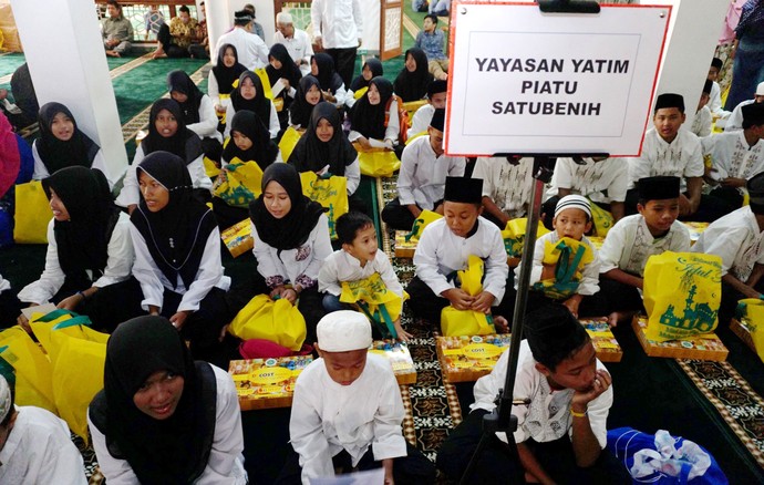 Angkasa Pura II Santuni Anak Yatim