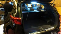 Bagasi Kia Sportage.