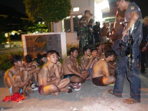 Dirazia Petugas, Puluhan Remaja Ngaku Mau SOTR Tapi Bawa Senjata Tajam