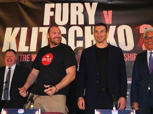 Rematch Tyson Fury vs Wladimir Klitschko Ditunda