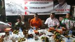 Sandiaga uno Bukber Bersama Warga Pasar Rebo