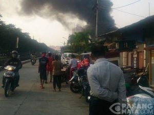 Kebakaran Terjadi di Sumur Batu Kemayoran, 21 Mobil Pemadam Dikerahkan