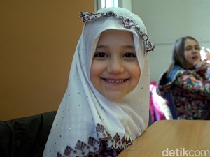 Ketika Anak-anak Muslim di Budapest Belajar Alquran