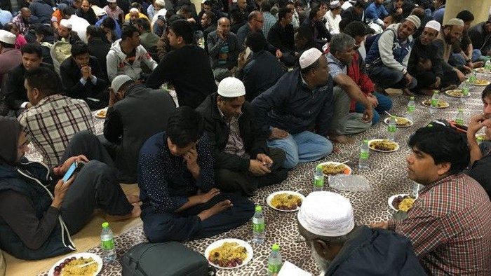 Berbuka Puasa di London Bersama Warga dari Lebih 10 Negara