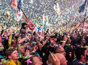 Festival Musim Panas di Berbagai Belahan Dunia