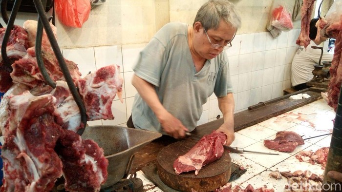 Mentan Ancam Cabut Izin Importir Sapi yang Mainkan Harga Saat Lebaran