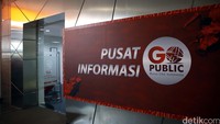 Pusat Informasi Go Public terletak di lantai dasar Tower 1 Gedung BEI, Jakarta.