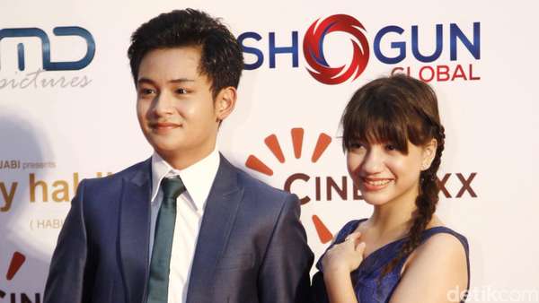 Cassandra Lee dan Randy Martin Makin Lengket Cassandra Lee dan Randy Martin Makin Lengket
