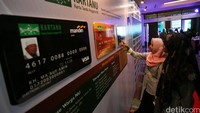 Melalui kartu ini, para anggota NU dapat membuka rekening tabungan dengan setoran awal hanya Rp 20 ribu tanpa bunga dan tidak dikenakan biaya administrasi bulanan tabungan dan kartu, terutama untuk pembukaan rekening dengan jenis kartu Silver.