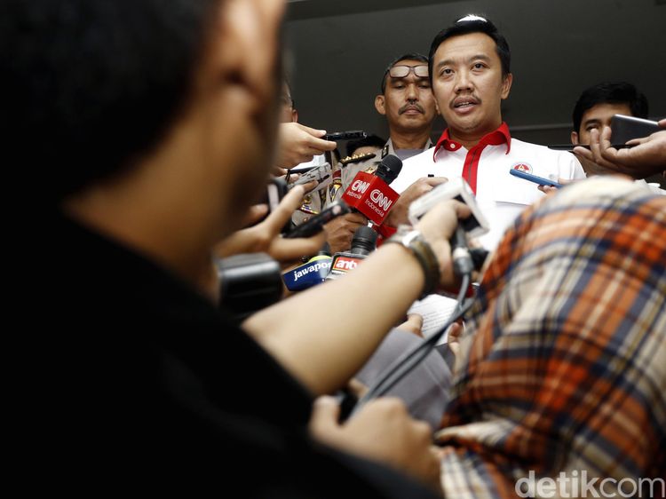 Menpora Panggil PT GTS, PSSI, dan Polri Terkait Rusuh Sepakbola