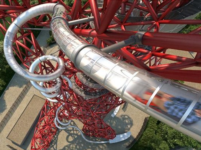 Bahaya Tersembunyi Main Perosotan: Cedera Tulang Ekor