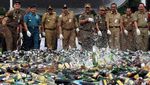 Satpol PP Musnahkan Miras Illegal