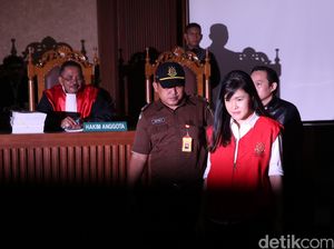 Sendy: Jessica Minta Izin Cium Mirna Saat di RS Abdi Waluyo