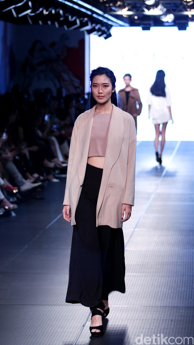Ardistia New York Plaza Indonesia Fashion Week 2016 at Plaza Indonesia. Thamrin. Jakarta. [Foto: Mohammad Abduh/Wolipop]