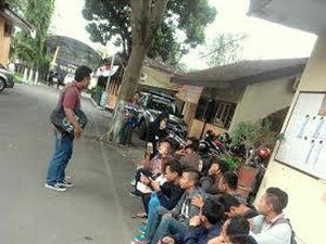 Ratusan Siswa SMK di Blitar Jadi Korban Penipuan Beasiswa