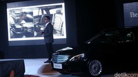 The New C-Class Estate dibanderol Rp 979.000.000.