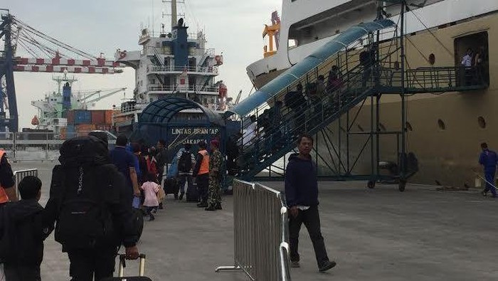 Jumlah Pemudik di Pelabuhan Tanjung Priok Menurun