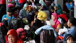 Lonjakan Penumpang di Stasiun Senen