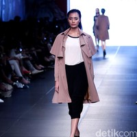 Ardistia New York Plaza Indonesia Fashion Week 2016 at Plaza Indonesia. Thamrin. Jakarta. [Foto: Mohammad Abduh/Wolipop]