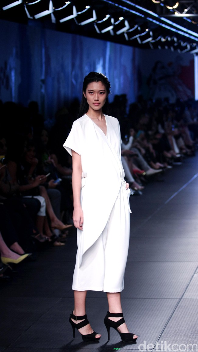 Ardistia New York Plaza Indonesia Fashion Week 2016 at Plaza Indonesia. Thamrin. Jakarta. [Foto: Mohammad Abduh/Wolipop]