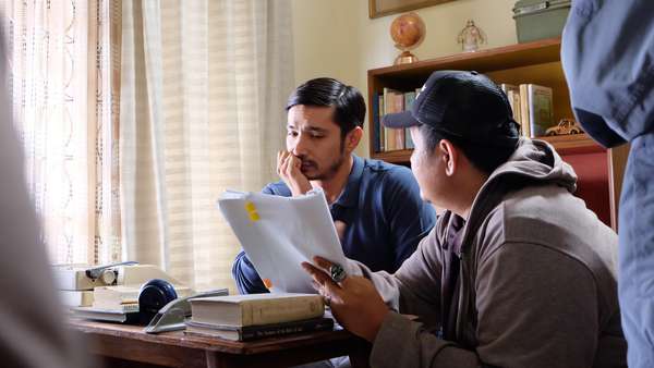 Yuk, Intip Proses Syuting Film Sabtu Bersama Bapak Yuk, Intip Proses Syuting Film Sabtu Bersama Bapak