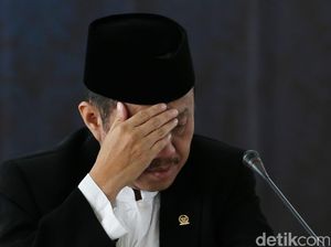 Pimpinan KY Didesak Mundur, Aidul: Kesalahan Saya di Mana?