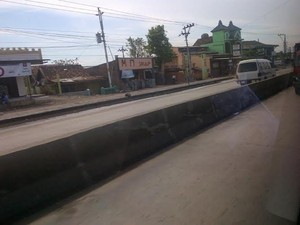 H-7 Lebaran, Rob di Pantura Semarang Mulai Kering dan Aman Dilewati