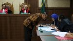 Doddy Supeno Menangis Usai Sidang Perdana