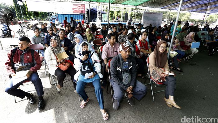 BNI Kembali Gelar Mudik Gratis Untuk Nasabah PT Bank Negara Indonesia Tbk (BNI) kembali menggelar mudik gratis untuk nasabah. Selain itu BNI juga membagikan peta jalur mudik kepada nasabah.