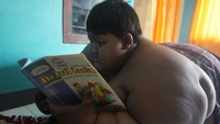 Bahkan Musium Rekor Indonesia (MURI) menetapkan Ariya sebagai anak dengan bobot terberat sedunia pada 18 Maret 2017. (Tri Ispranoto/detikcom)