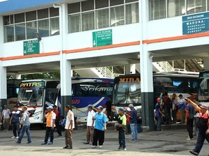 200 Bus Cadangan Disiapkan Jelang Arus Mudik Lebaran di Terminal Purabaya