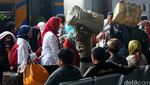 Rizal Ramli dan Jonan Lepas Pemudik