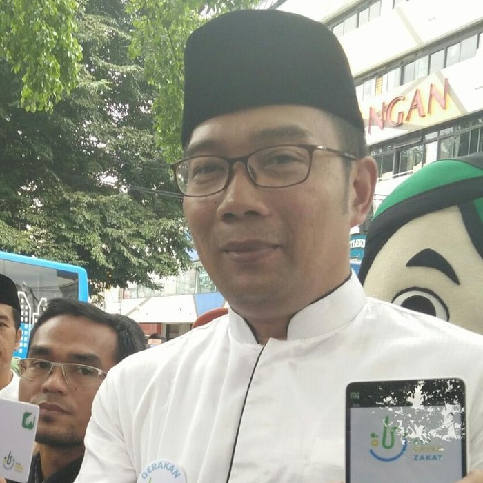 Pemkot Bandung Luncurkan Aplikasi Penghitung Zakat