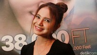 Rambutnya tampak dicepol. Pool/Gus Mun/detikFoto.