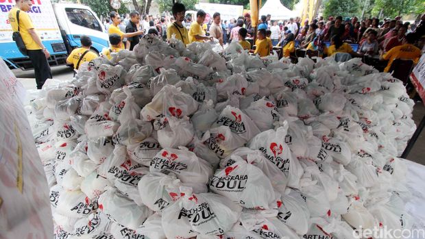 Tomy Winata Ajak Orang Kaya RI Gelar Pasar Murah