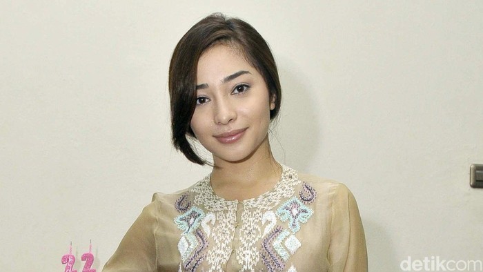 Nikita Willy Tak Mesti Menangis Saat Lakukan Sungkeman
