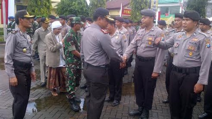 20 Sniper Disiagakan Saat Arus Mudik di Pantura Situbondo