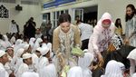 Nikita Willy Rayakan Ultah ke-22 di Panti Asuhan