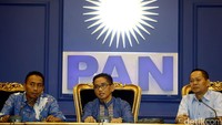 Partai Amanan Nasional (PAN) gelar mudik gratis bagi warga Jakarta yang ingin berlebaran dengan keluarga di kampung halamannya. 