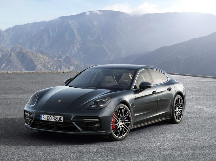 Porsche Panamera Anyar Resmi Diluncurkan