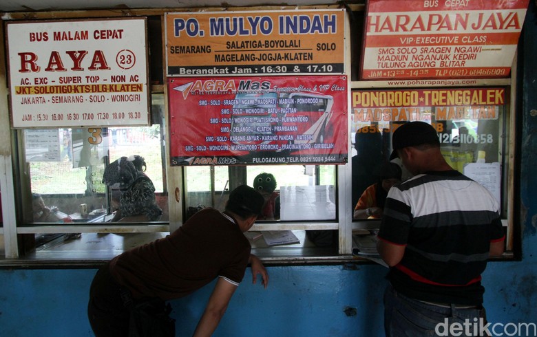 Terminal Bus Pulo Gadung. Foto: Agung Pambudhy Terminal Bus Pulo Gadung. Foto: Agung Pambudhy