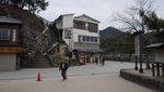 Pulau Miyajima: Dari Gerbang Terapung Sampai Rusa Liar